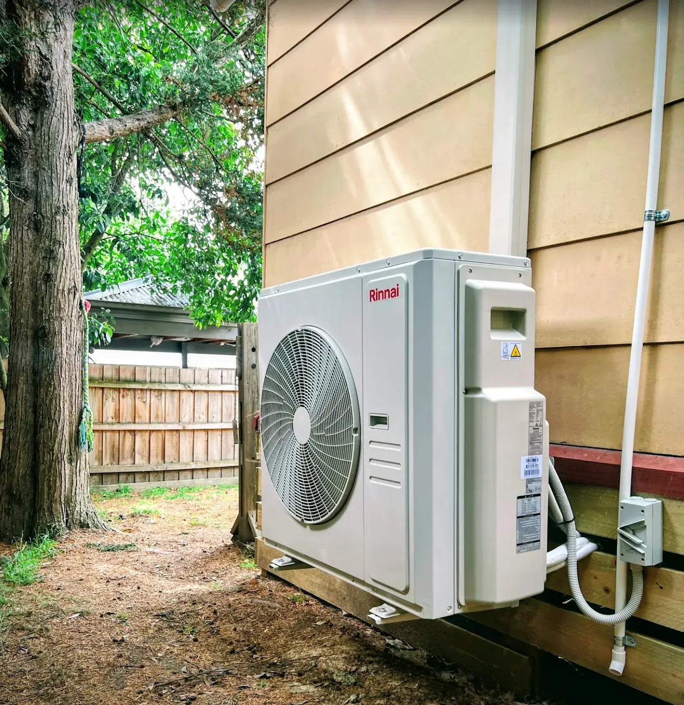 Neatly finished outdoor unit and cabling